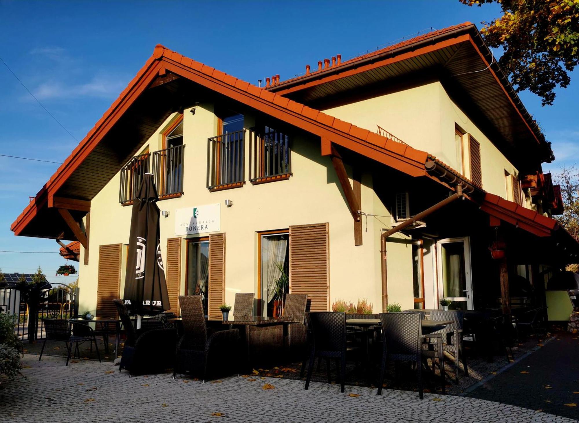 Gosciniec Pod Lilijka Hotel Podzamcze  Exterior photo